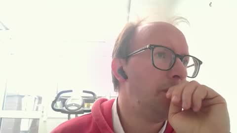 Snapshot of relaxnchat41 chatting on 10-16-25, 08:37 relaxnchat41 online show from 10-16-25, 08:37