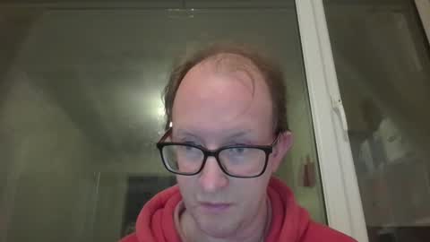 Snapshot of relaxnchat41 chatting on 10-26-25, 08:37 relaxnchat41 online show from 10-26-25, 08:37