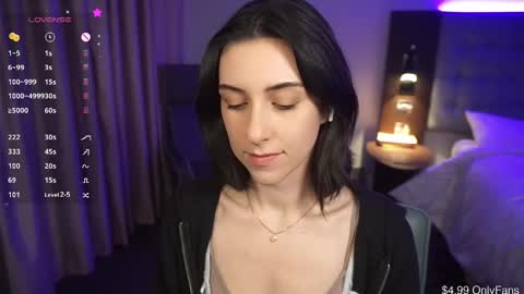 Snapshot of remibliss chatting on 01-04-25, 10:16 Remi online show from 01-04-25, 10:16