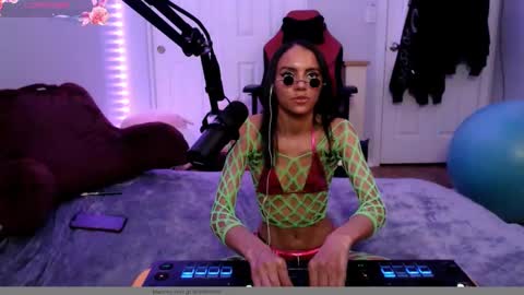 remidarklace online show from 01-24-25, 05:53