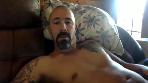 Snapshot of remington543 chatting on 12-02-24, 04:53 remington543 online show from 12-02-24, 04:53