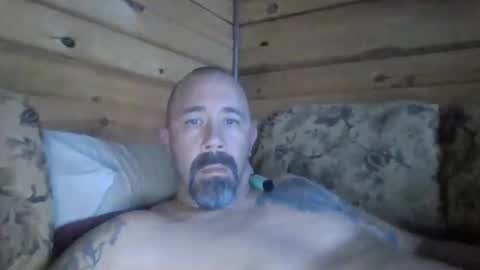 Snapshot of remington543 chatting on 10-29-25, 01:52 remington543 online show from 10-29-25, 01:52