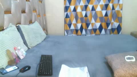 remmyqueen online show from 05-02-26, 08:03