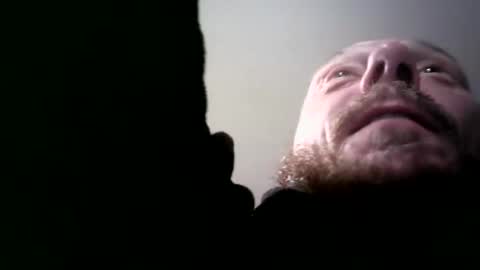 Snapshot of remshotdt chatting on 03-09-26, 03:54 remshotdt online show from 03-09-26, 03:54