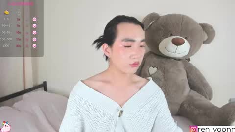 Ren online show from 10-17-25, 01:53