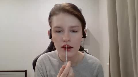 Claire online show from 01-15-26, 04:44