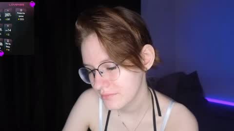 Claire online show from 05-07-26, 07:19