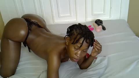 renal_queen online show from 01-10-26, 07:21