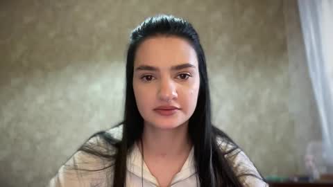 Snapshot of renata_a1 chatting on 09-17-25, 11:01 Renata online show from 09-17-25, 11:01