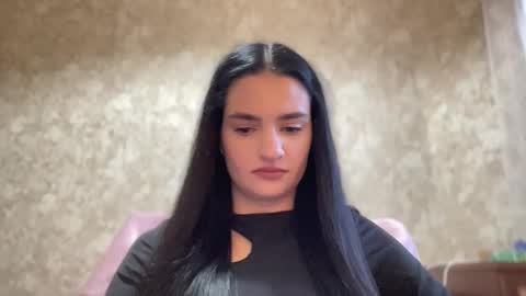 Snapshot of renata_a1 chatting on 09-25-25, 11:25 Renata online show from 09-25-25, 11:25