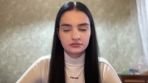 Renata online show from 09-29-25, 12:43