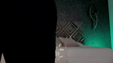 Snapshot of renata_cruz_ chatting on 07-18-26, 11:47 Renata 3 online show from 07-18-26, 11:47