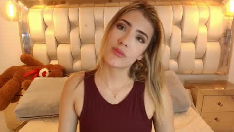 S T A C Y online show from 09-18-25, 01:24