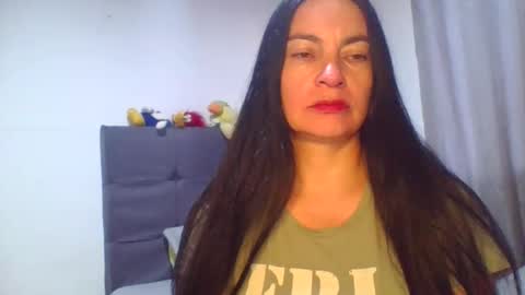 renata_hot1 online show from 05-06-26, 10:48