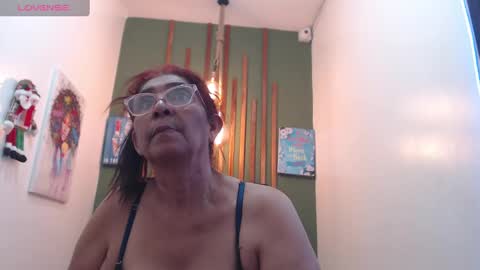Snapshot of renata_milf_ chatting on 12-09-24, 05:41 renata_milf_ online show from 12-09-24, 05:41