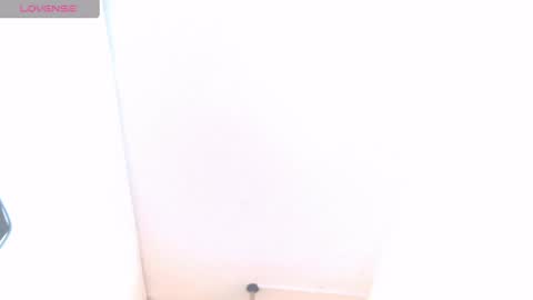 Snapshot of renata_milf_ chatting on 01-07-25, 06:03 renata_milf_ online show from 01-07-25, 06:03