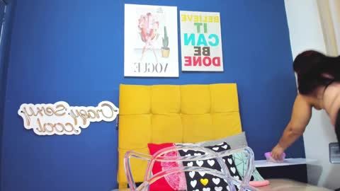 Snapshot of renata_milf_ chatting on 02-06-25, 11:43 renata_milf_ online show from 02-06-25, 11:43