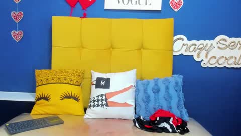 Snapshot of renata_milf_ chatting on 02-18-25, 06:04 renata_milf_ online show from 02-18-25, 06:04