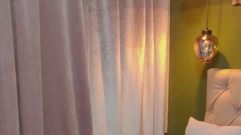 Snapshot of renata_milf_ chatting on 09-21-25, 11:45 renata_milf_ online show from 09-21-25, 11:45