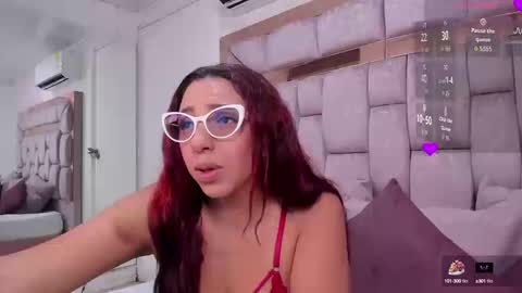 Renata  online show from 09-22-25, 05:04