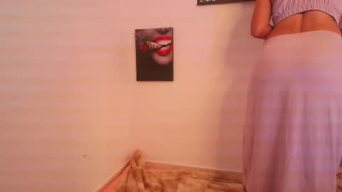 renataj online show from 09-26-25, 05:50