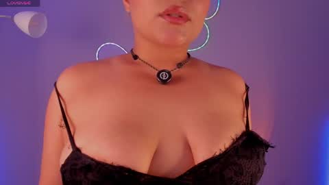 Renata Jones online show from 05-12-26, 09:34