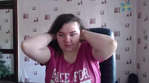 Snapshot of renataoia chatting on 02-07-25, 09:47 renataoia online show from 02-07-25, 09:47