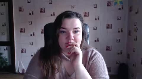 Snapshot of renataoia chatting on 02-12-25, 02:10 renataoia online show from 02-12-25, 02:10