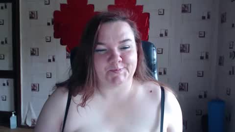 Snapshot of renataoia chatting on 09-20-25, 06:25 renataoia online show from 09-20-25, 06:25