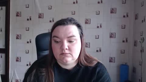 Snapshot of renataoia chatting on 02-13-26, 12:23 renataoia online show from 02-13-26, 12:23