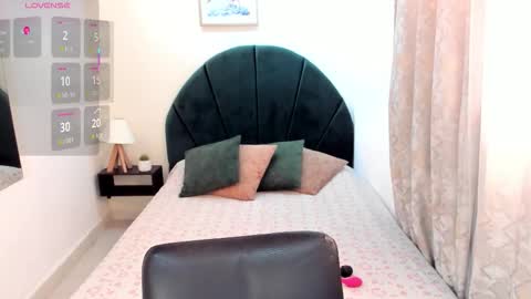      online show from 01-17-26, 12:10