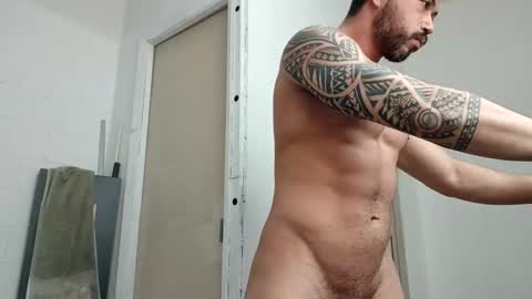 renatocavedon1 online show from 10-30-25, 02:40