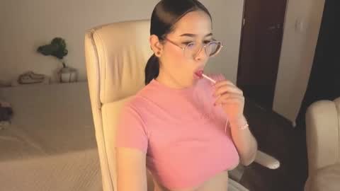 renaxi_smith online show from 11-01-25, 07:49