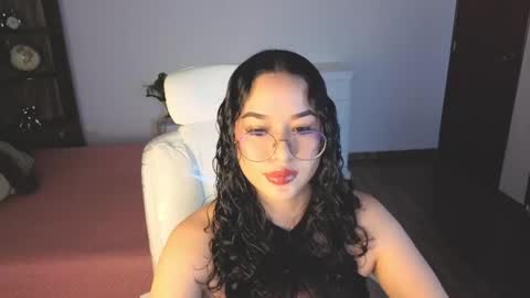 renaxi_smith online show from 04-30-26, 08:04