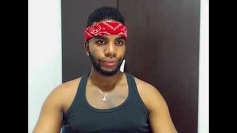 Snapshot of rene_hotman chatting on 09-26-25, 09:19 Rene online show from 09-26-25, 09:19