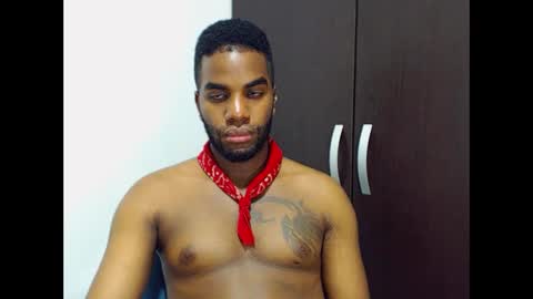 Snapshot of rene_hotman chatting on 10-23-25, 09:35 Rene online show from 10-23-25, 09:35