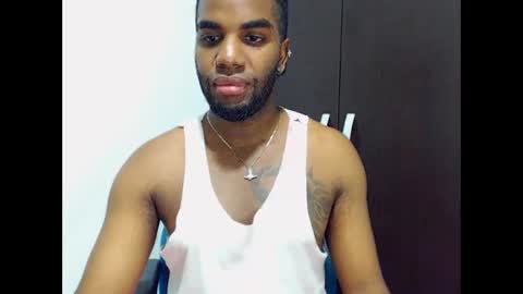 Snapshot of rene_hotman chatting on 10-27-25, 11:52 Rene online show from 10-27-25, 11:52