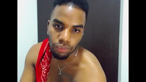 Snapshot of rene_hotman chatting on 11-07-25, 12:21 Rene online show from 11-07-25, 12:21