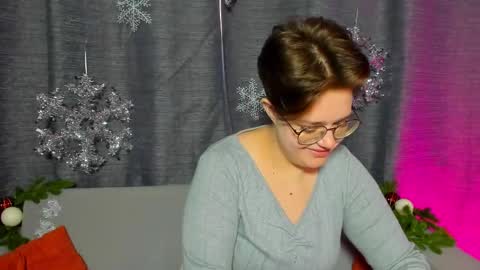 renee_turner online show from 12-15-24, 07:02