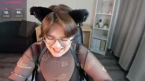 renee_turner online show from 03-04-25, 08:24