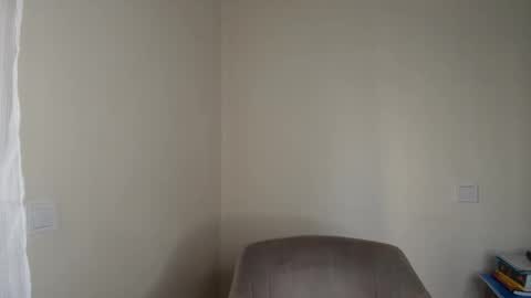 Snapshot of renigendur chatting on 10-14-25, 12:06 ReniGendur online show from 10-14-25, 12:06