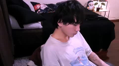 rennuts online show from 11-17-25, 03:18