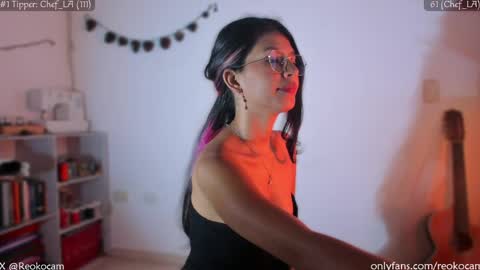 Snapshot of reoko_ chatting on 05-16-26, 07:45 Reoko online show from 05-16-26, 07:45