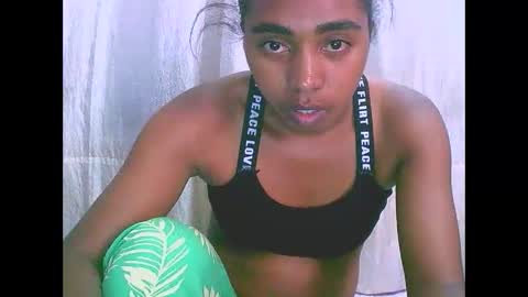 Snapshot of rephaleta chatting on 12-12-24, 10:56 Rephaleta online show from 12-12-24, 10:56