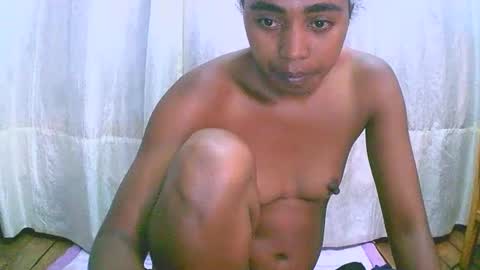 Snapshot of rephaleta chatting on 12-13-24, 07:36 Rephaleta online show from 12-13-24, 07:36
