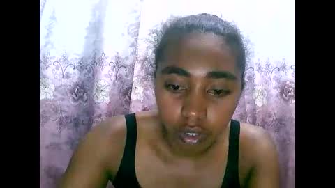 Snapshot of rephaleta chatting on 02-04-25, 06:27 Rephaleta online show from 02-04-25, 06:27