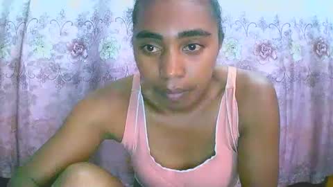 Snapshot of rephaleta chatting on 02-11-25, 10:37 Rephaleta online show from 02-11-25, 10:37