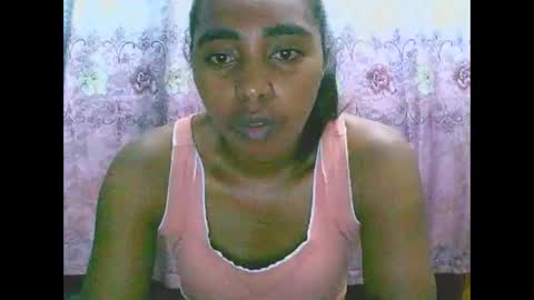 Snapshot of rephaleta chatting on 02-20-25, 05:29 Rephaleta online show from 02-20-25, 05:29