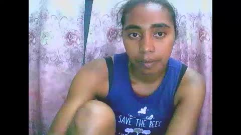 Snapshot of rephaleta chatting on 03-06-25, 11:03 Rephaleta online show from 03-06-25, 11:03