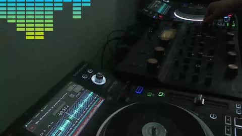 GearPorn online show from 06-06-26, 07:51
